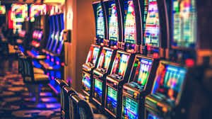 Giao diện game slot online đa thể loại trên nền tảng cm66 Việt Nam